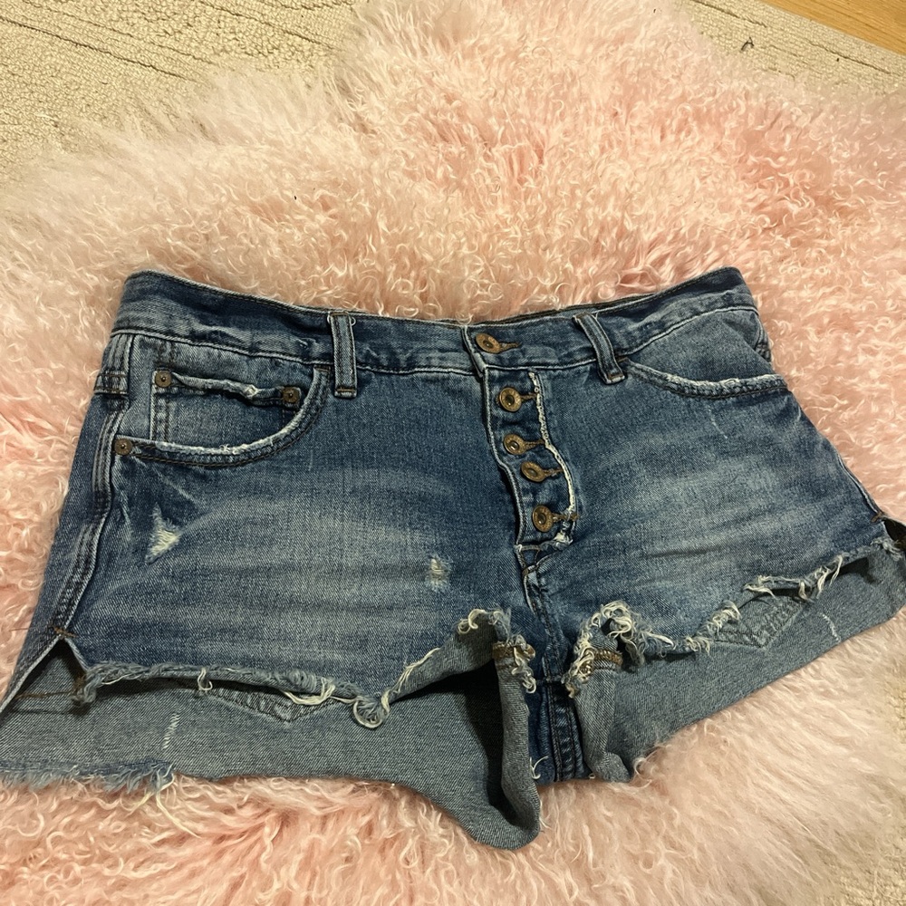 Free People 5 button fly raw hem cut off jean denim shorts distressed western 28